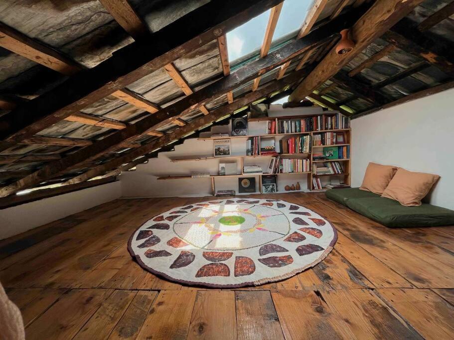 The Attic Library Villa Bir  Exterior photo